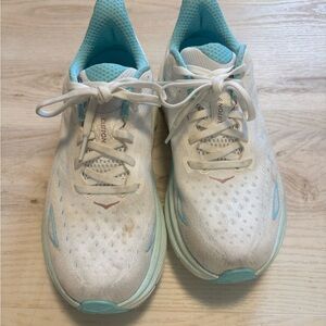 Hoka Clifton 9 in White and Light Blue